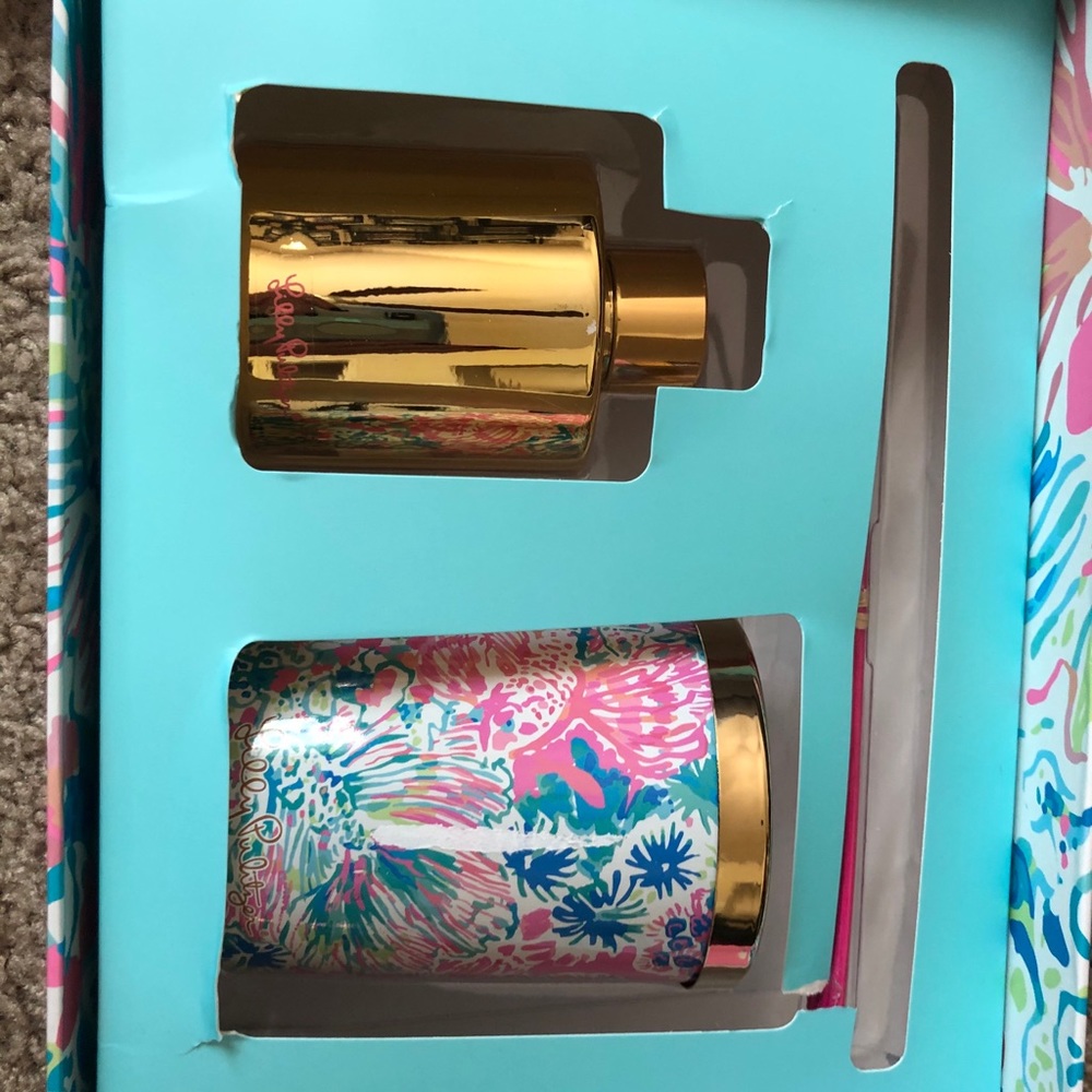 Lilly Pulitzer Candle And Diffuser - image 2